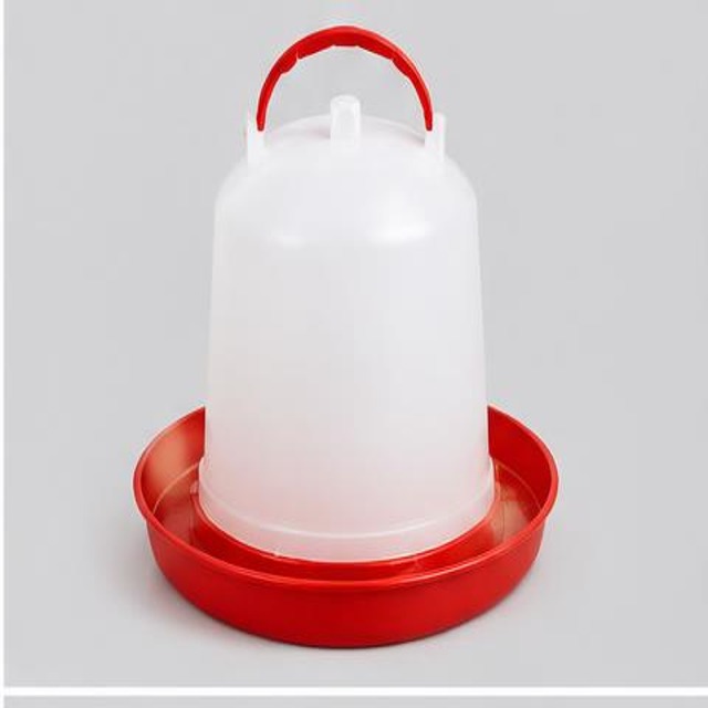 Poultry Drinker — Illustration · Not a supplier photo
